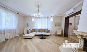 Дом 203м², 2-этажный, на длительный срок, 