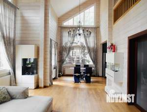 Коттедж 333м², 2-этажный, на длительный срок, 