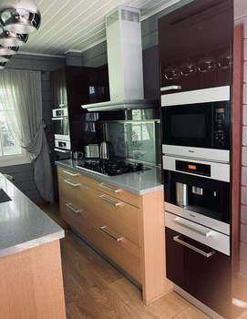 Дом 333м², 2-этажный, на длительный срок, 