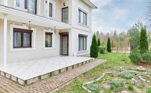 Дом 144м², 2-этажный, на длительный срок, 