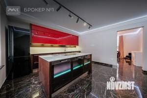 Дом 300м², 2-этажный, на длительный срок, 