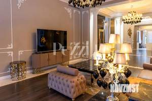 Дом 548м&sup2;, 3-этажный, на длительный срок, 