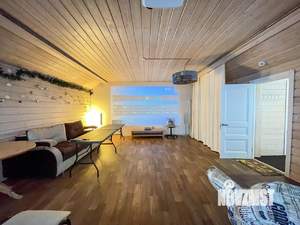 Дом 200м&sup2;, 1-этажный, посуточно, 