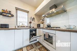 Дом 161м&sup2;, 2-этажный, посуточно, 