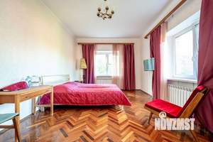 Дом 550м², 3-этажный, посуточно, 