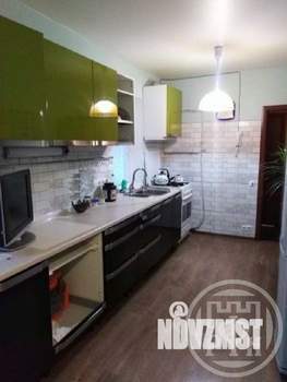 Дом 60м², 2-этажный, на длительный срок, 