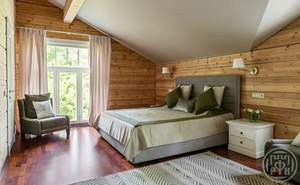 Дом 256м&sup2;, 2-этажный, на длительный срок, 