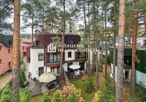 Дом 151м², 3-этажный, участок 2 сот.  