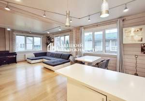 Дом 168м², 2-этажный, участок 12 сот.  