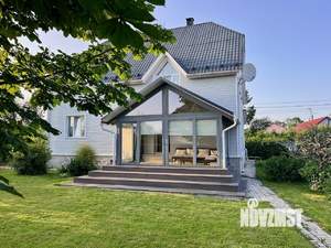 Коттедж 367м², 2-этажный, участок 11 сот.  