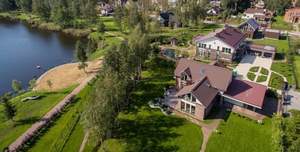 Дом 192м², 2-этажный, участок 12 сот.  