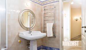 Таунхаус 180м², 3-этажный, участок 180 сот.  