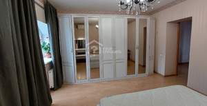 Дом 216м², 2-этажный, участок 12 сот.  