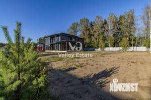 Дом 592м², 2-этажный, участок 28 сот.  