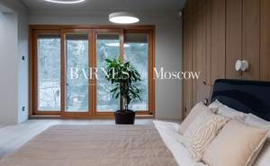 Дом 281м², 4-этажный, участок 3 сот.  