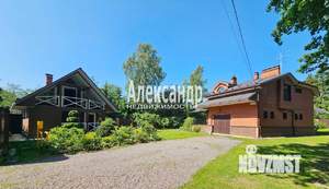 Дом 267м², 3-этажный, участок 14 сот.  