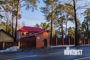 Дом 740м², 2-этажный, участок 14 сот.  