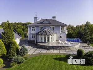 Дом 575м², 3-этажный, участок 49 сот.  