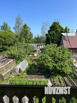 Дом 60м², 2-этажный, участок 6 сот.  