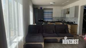 Дом 198м², 2-этажный, участок 6 сот.  