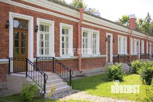 Коттедж 1940м², 2-этажный, участок 15 сот.  