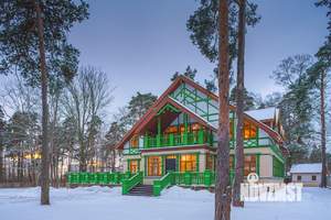 Дом 710м², 3-этажный, участок 50 сот.  