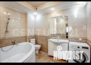 Дом 143м&sup2;, 3-этажный, участок 4 сот.  