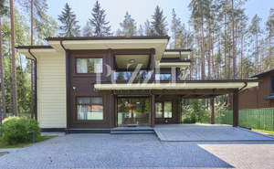 Дом 343м&sup2;, 2-этажный, участок 19 сот.  