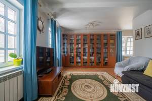 Дом 200м², 2-этажный, участок 11 сот.  