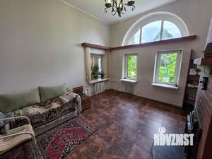 Дом 324м&sup2;, 3-этажный, участок 8 сот.  