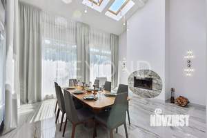Дом 640м², 3-этажный, участок 17 сот.  