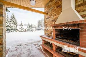 Дом 340м², 3-этажный, участок 16 сот.  
