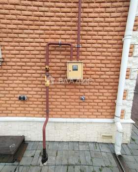 Дом 240м², 2-этажный, участок 9 сот.  