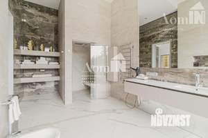 Дом 550м², 2-этажный, участок 40 сот.  