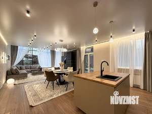 Дом 235м², 2-этажный, участок 9 сот.  