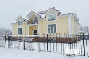 Дом 1050м², 2-этажный, участок 12 сот.  