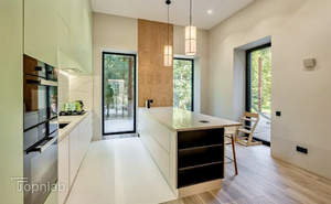 Дом 280м², 2-этажный, участок 23 сот.  