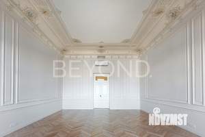 Дом 1187м², 3-этажный, участок 1 сот.  