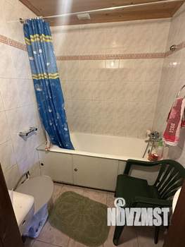 Дом 280м², 3-этажный, участок 14 сот.  