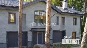 Дом 550м², 2-этажный, участок 42 сот.  