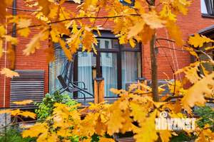 Таунхаус 351м², 3-этажный, участок 2 сот.  