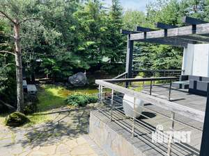 Коттедж 378м², 2-этажный, участок 15 сот.  