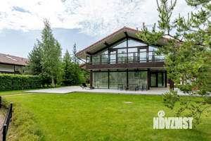 Коттедж 637м&sup2;, 2-этажный, участок 16 сот.  