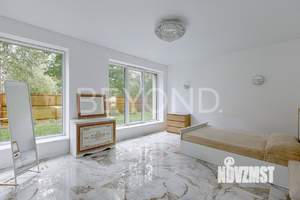 Дом 386м², 3-этажный, участок 11 сот.  