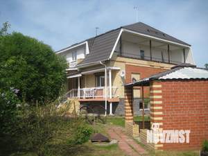 Коттедж 400м&sup2;, 2-этажный, участок 12 сот.  