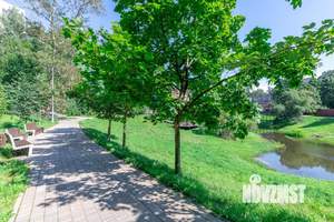 Таунхаус 346м², 4-этажный, участок 15 сот.  