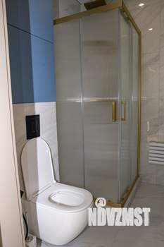 Дом 246м², 2-этажный, участок 9 сот.  