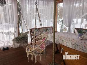Дом 241м², 3-этажный, участок 10 сот.  
