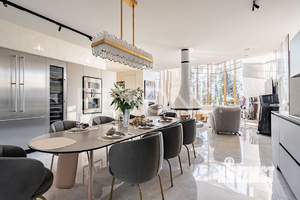 Дом 410м², 2-этажный, участок 18 сот.  