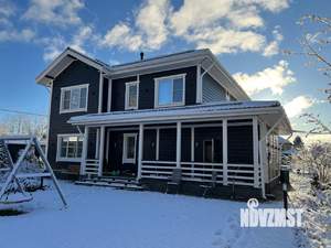 Дом 300м², 2-этажный, участок 18 сот.  